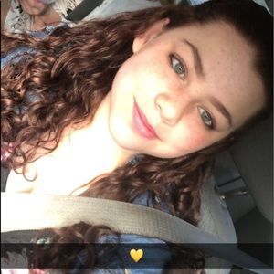 Meet your Posher, Kaylee